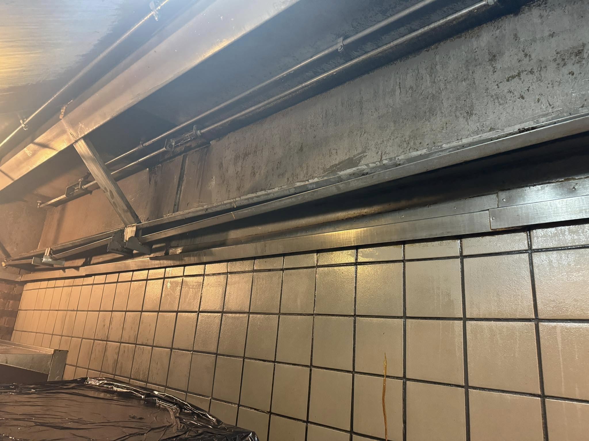 Hood cleaning results - Before 2