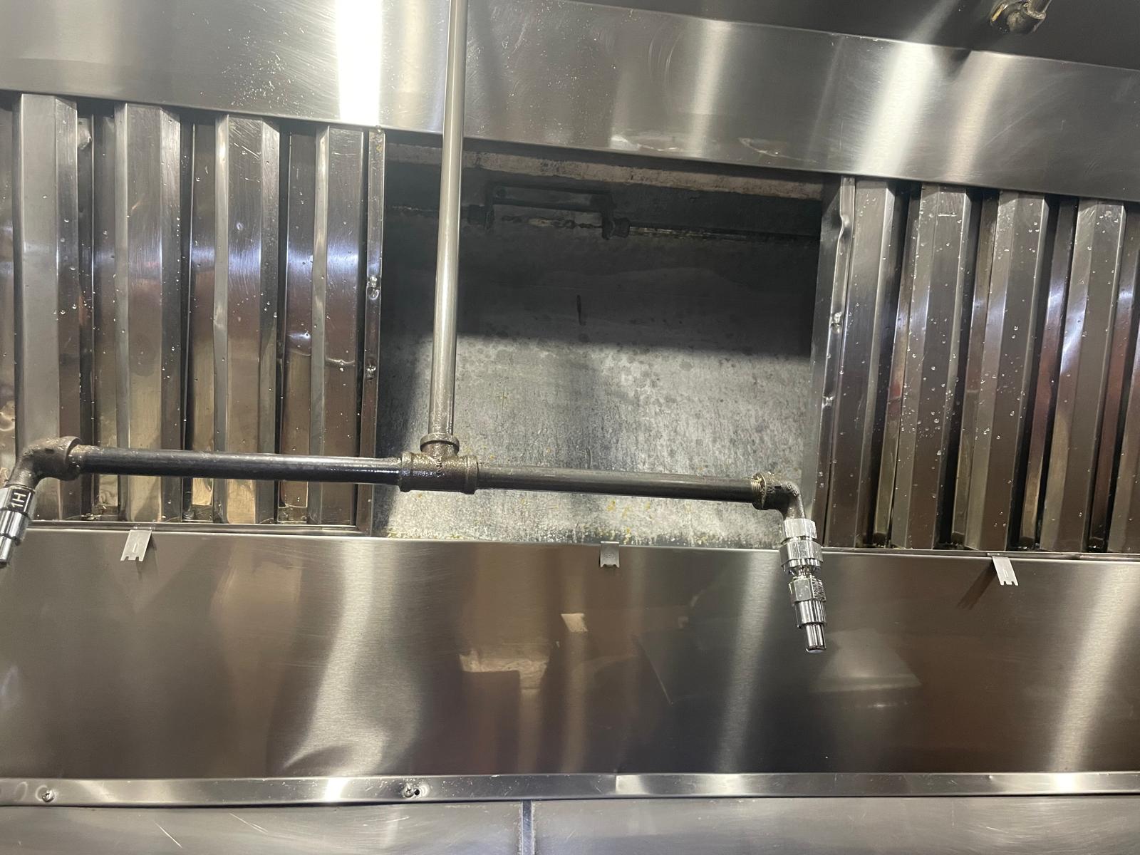 Commercial kitchen hood cleaning service in Brentwood, TN