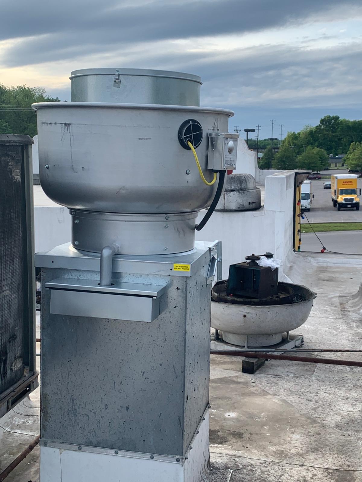 Commercial kitchen hood cleaning service in Goodlettsville, TN